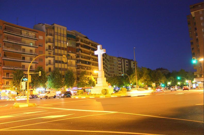 Hotel Iberia Plaza America Касерес Экстерьер фото